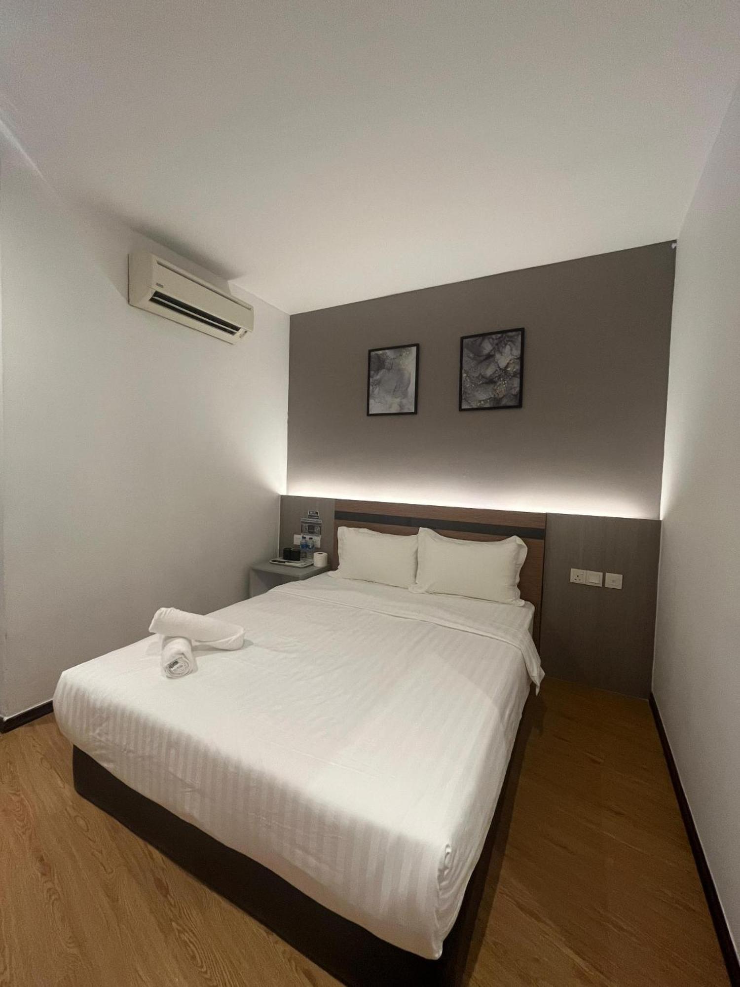 Havona Hotel - Bandar Putra Kulai - Self Check-In Екстериор снимка